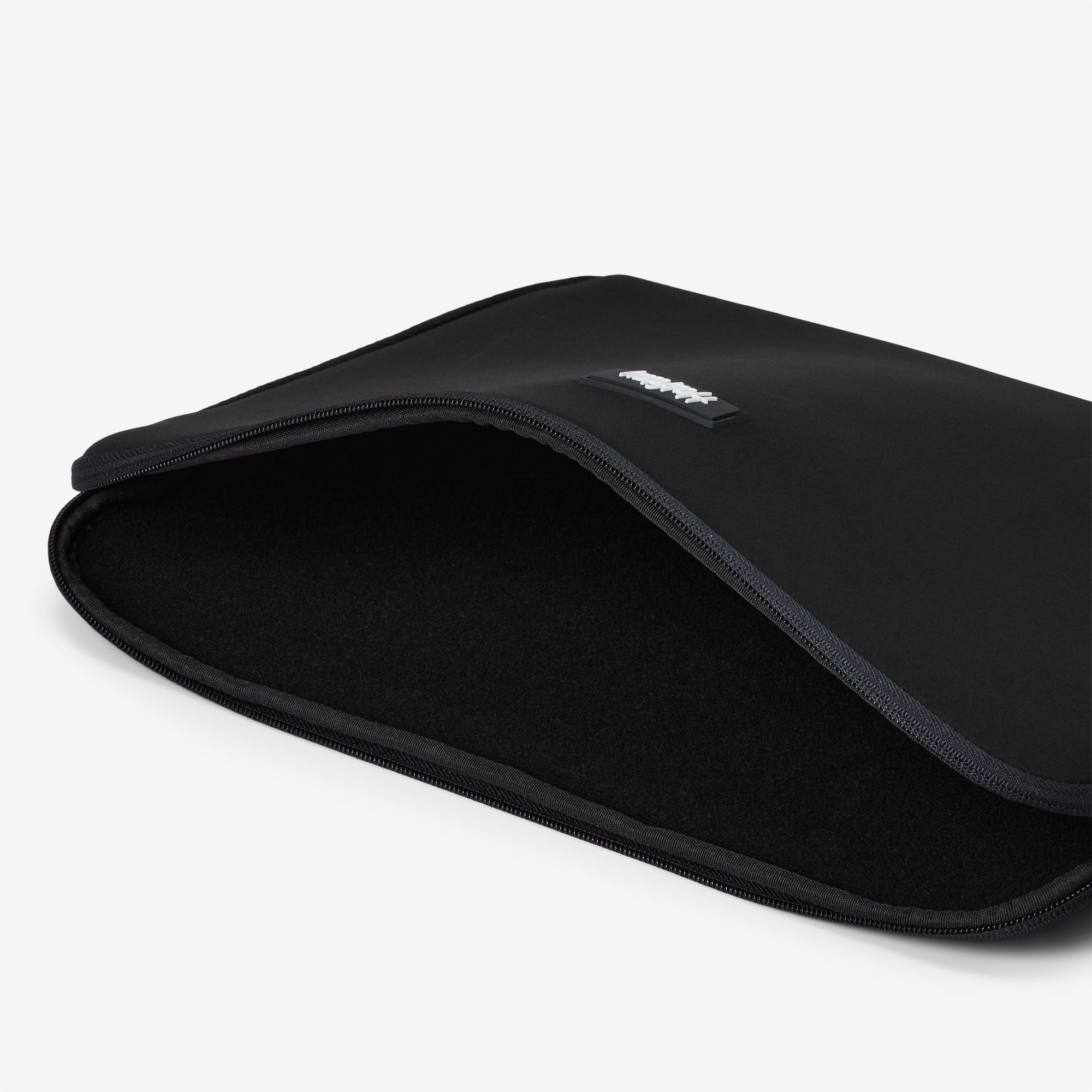 The Laptop Sleeve - Color Black 15.6"