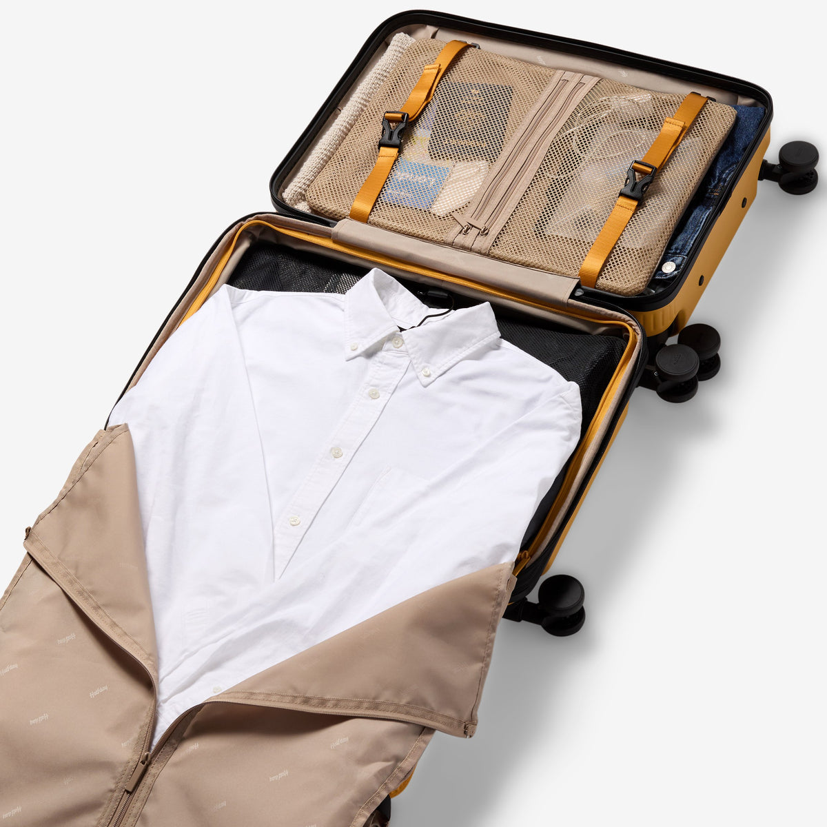 Carry-On Spinner Plus