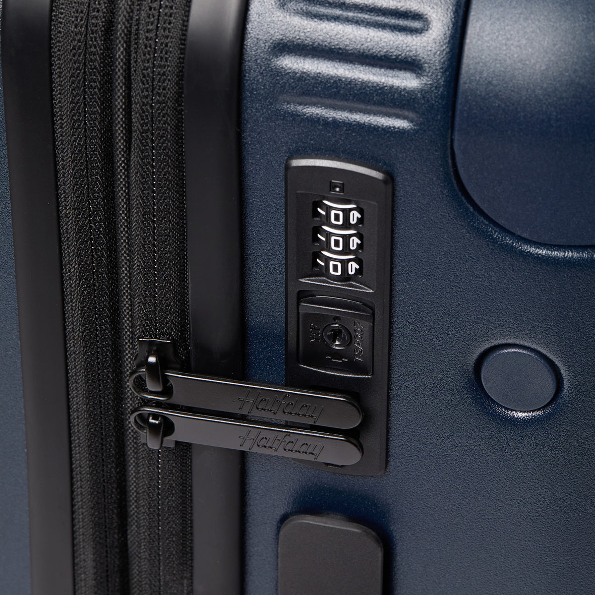 Carry-On Spinner Plus