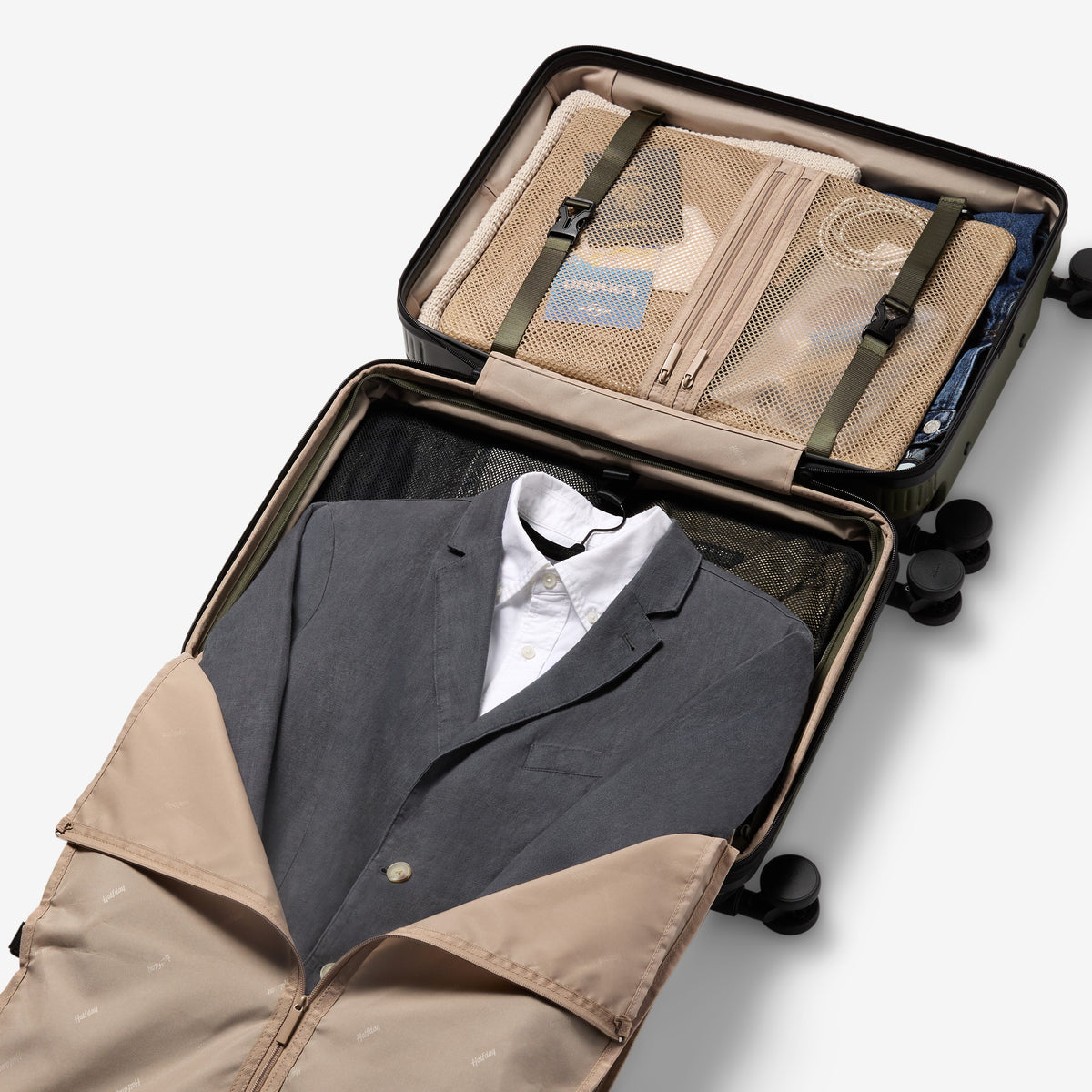 Carry-On Spinner Plus