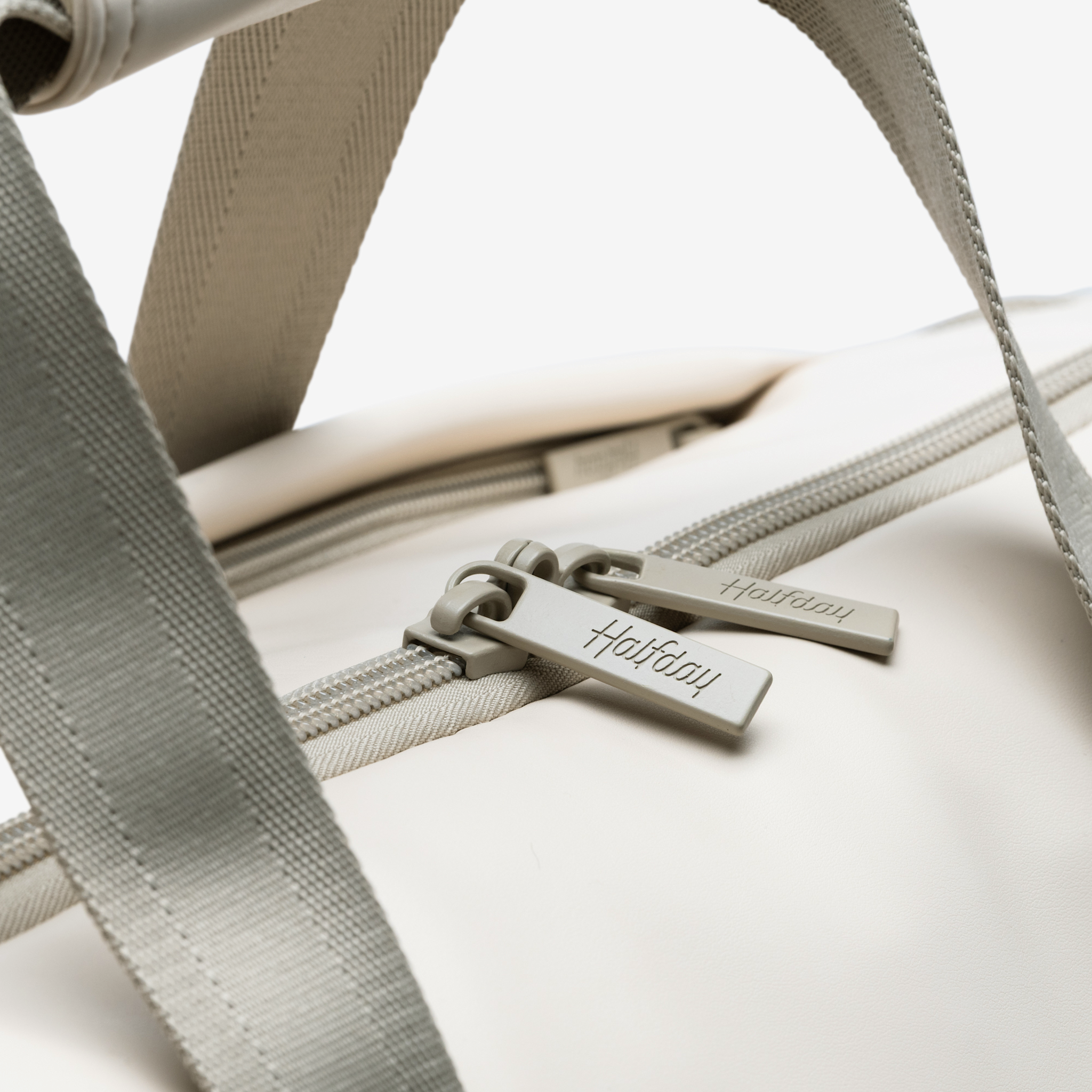 The Premium Garment Duffel 45L