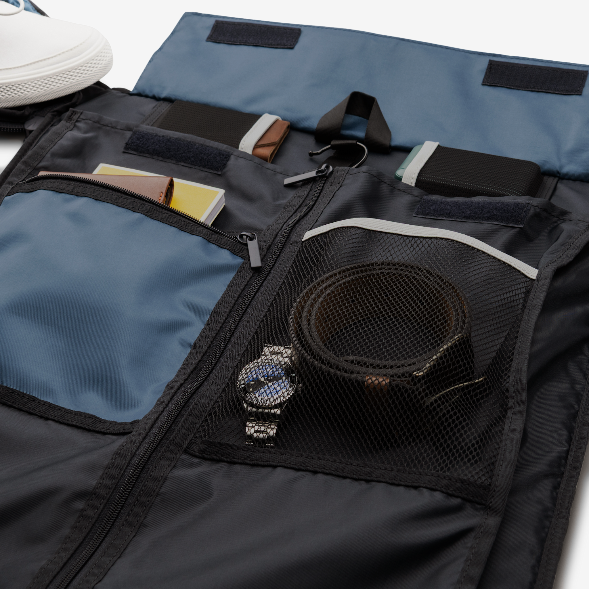 The Premium Garment Duffel 40L