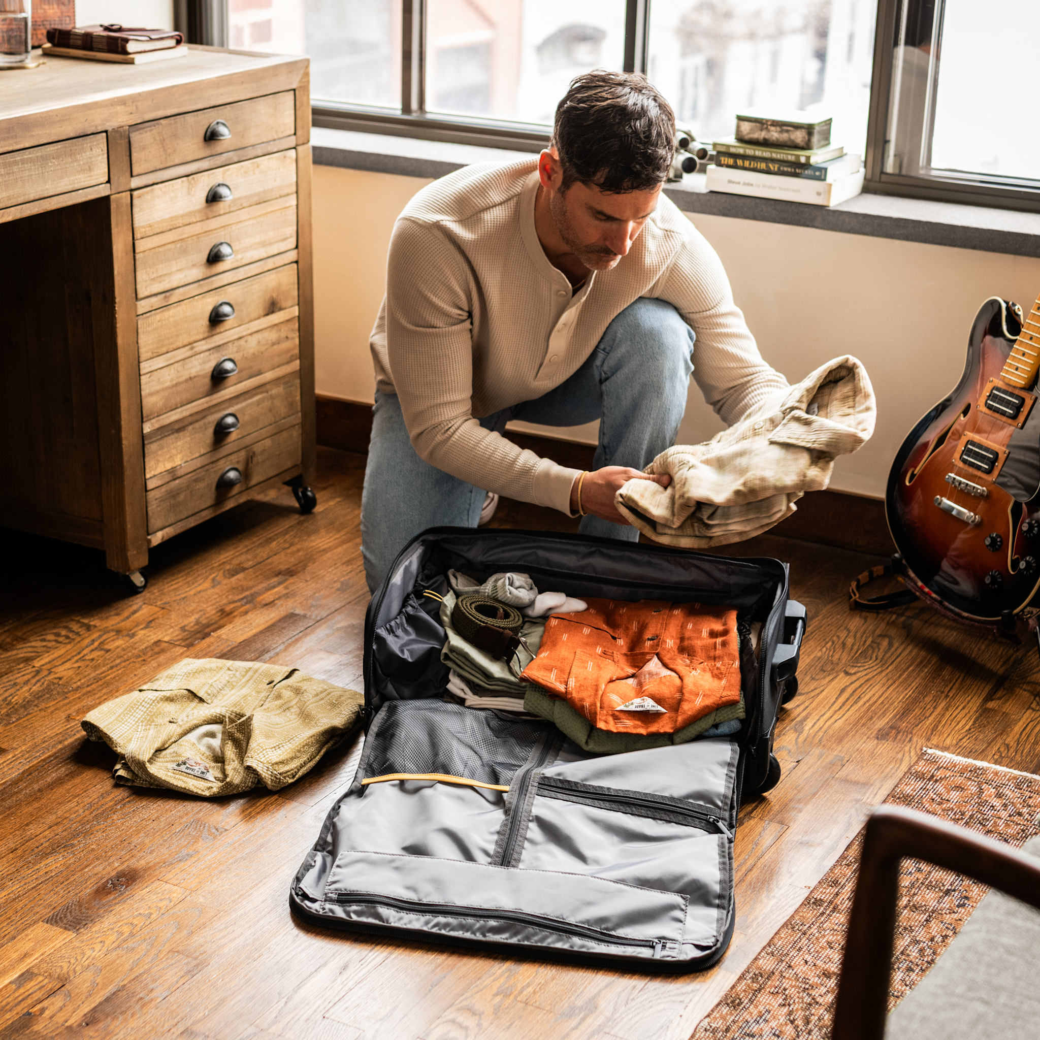 Carry-On Garment Roller