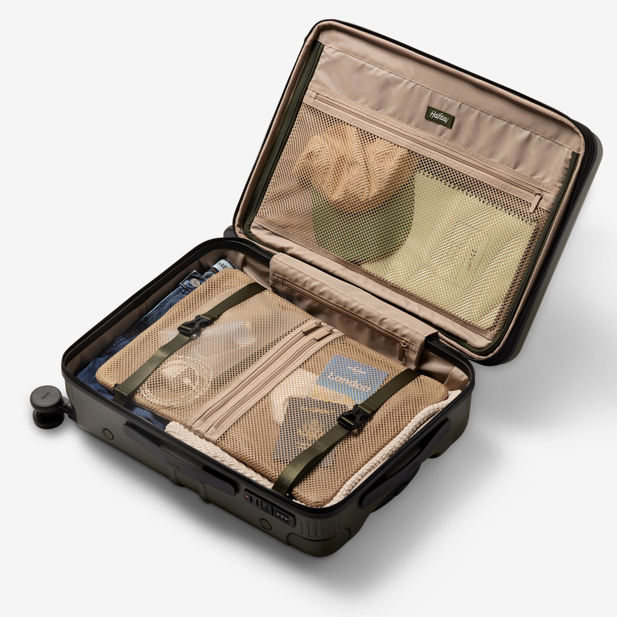 Carry-On Spinner Plus