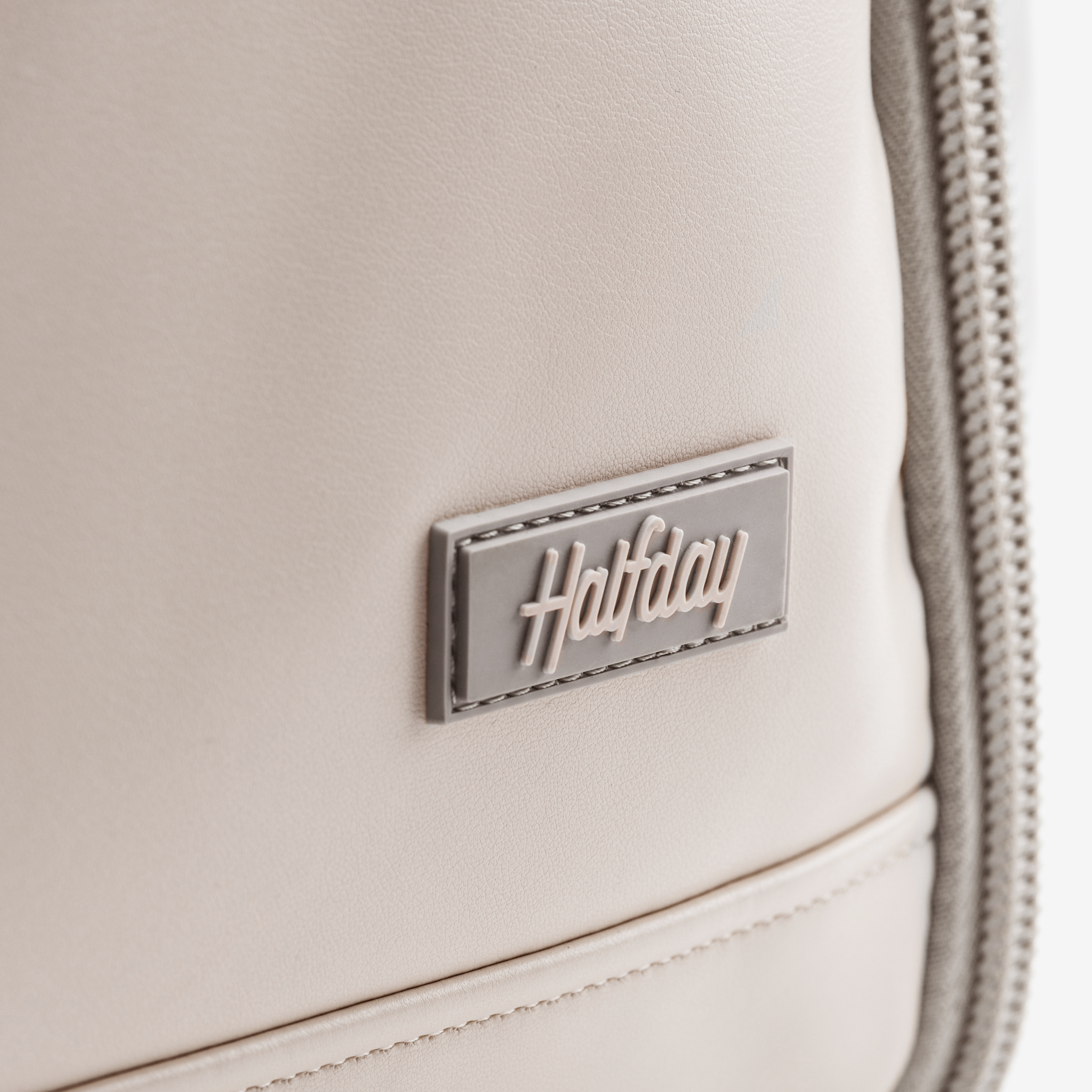 The Premium Garment Duffel 45L