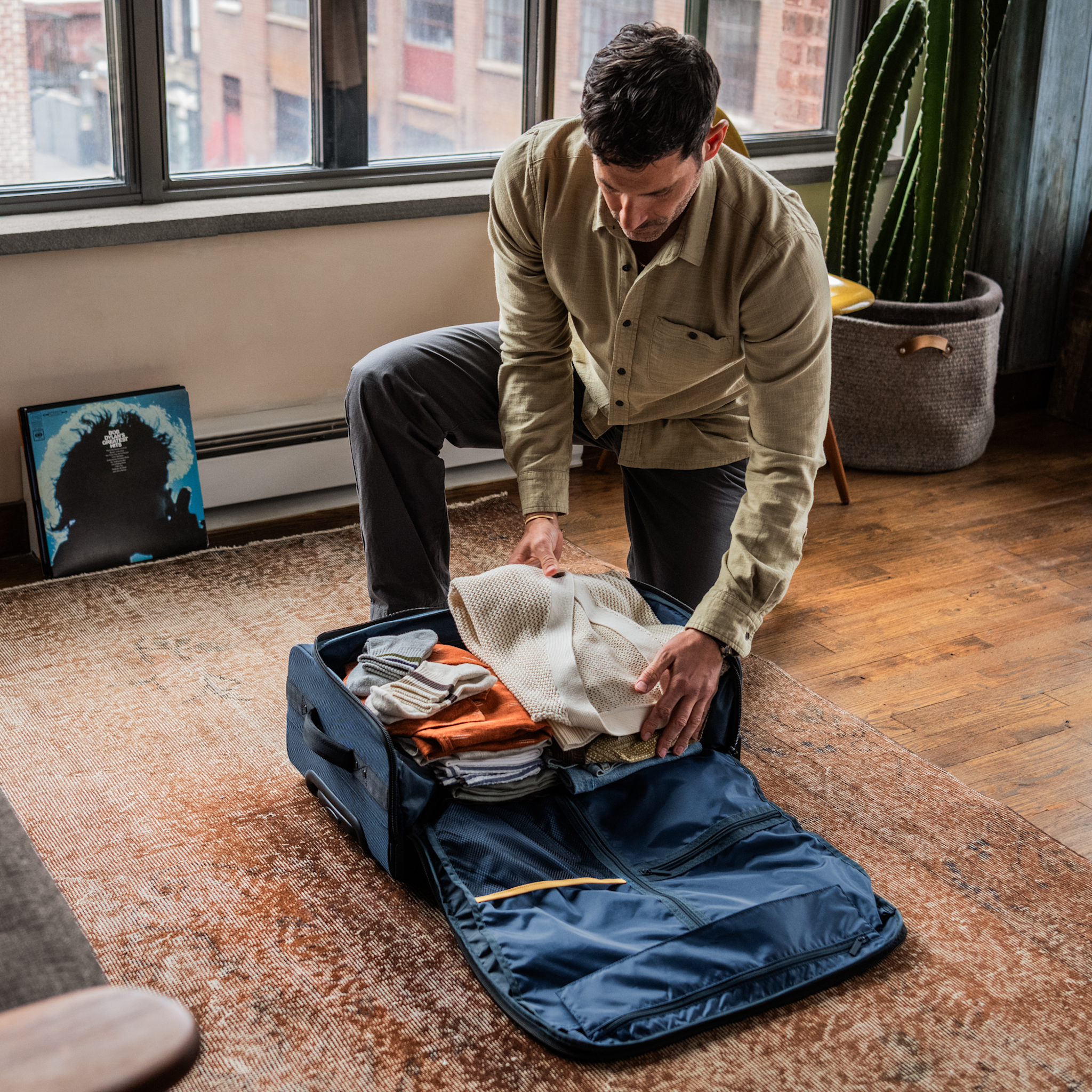 Carry-On Garment Roller